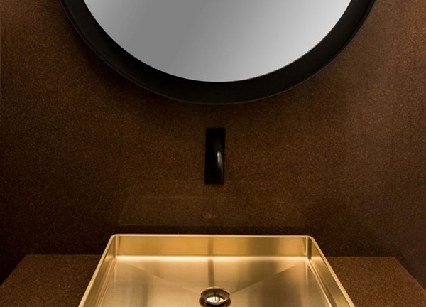 Cherchio Spiegel Uit Met Ring En Gouden Bak