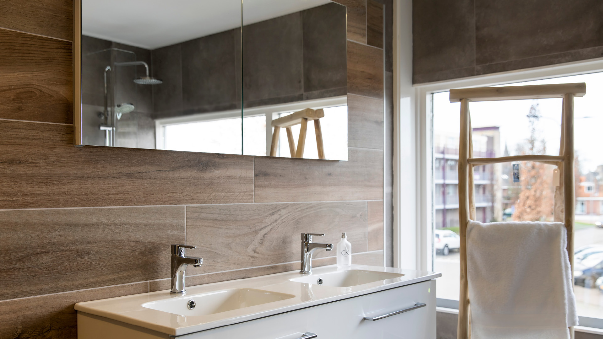 22 Van Leeuwen Badkamers Website Banners J016