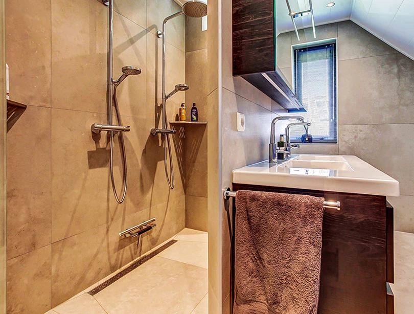 02 2020 Voortman Staal Badkamer L HR