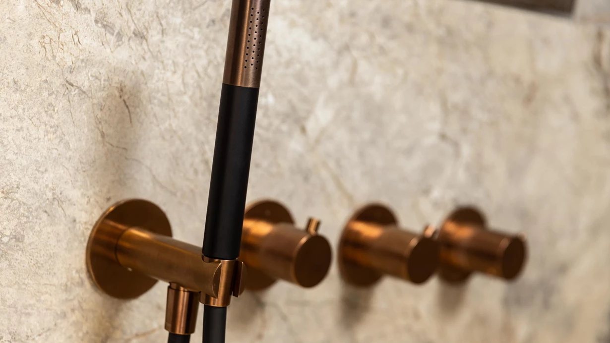 Bruggink Badkamers 6669 ONLINE