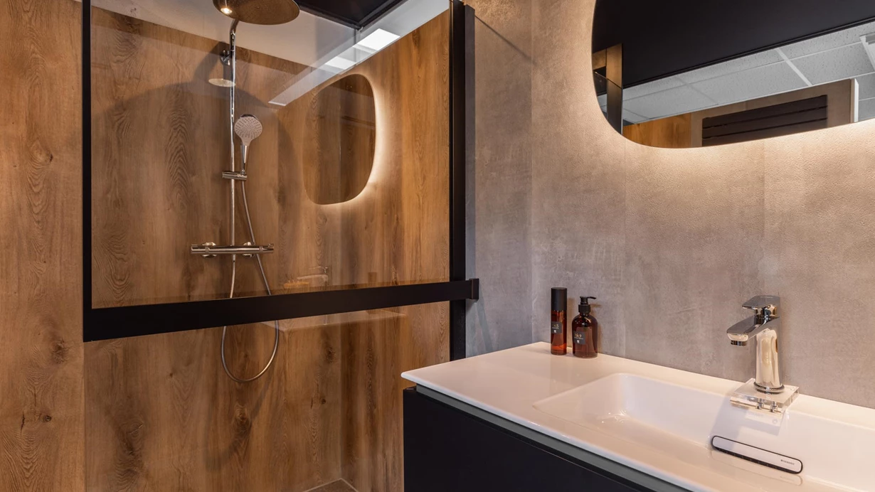 Bruggink Badkamers 6677 ONLINE