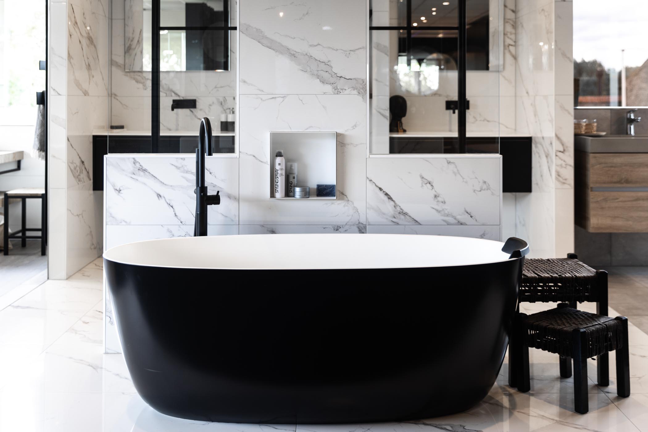 Bruggink Badkamers 6684 ONLINE