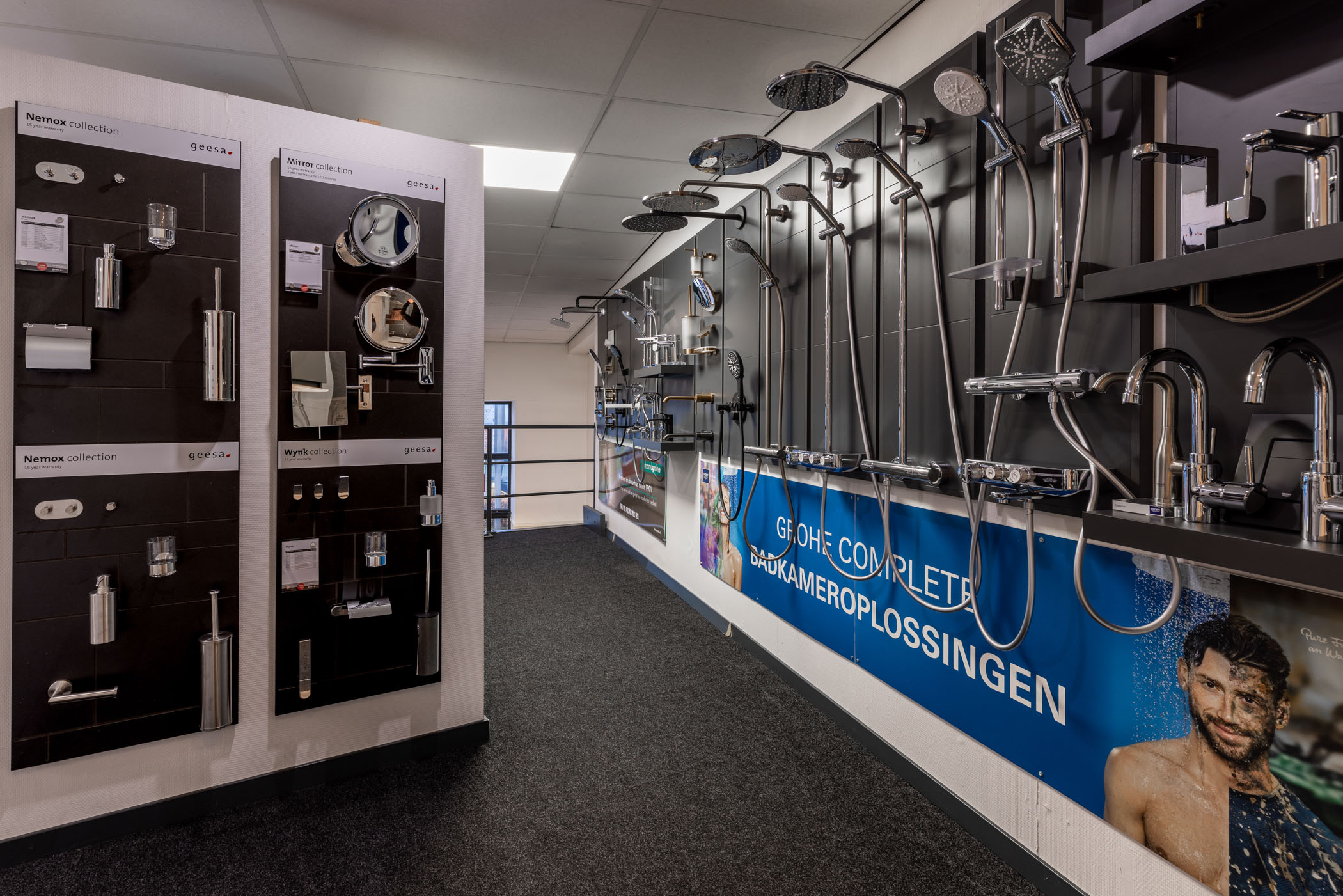 Van Mook 0445 ONLINE